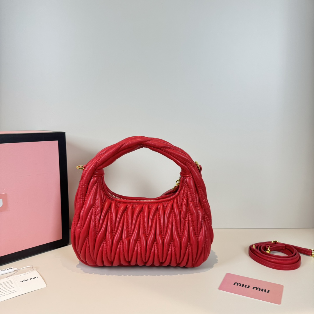 MU Wander matelassé nappa leather hobo bag handbag - Bag - Gorchic - $114.99