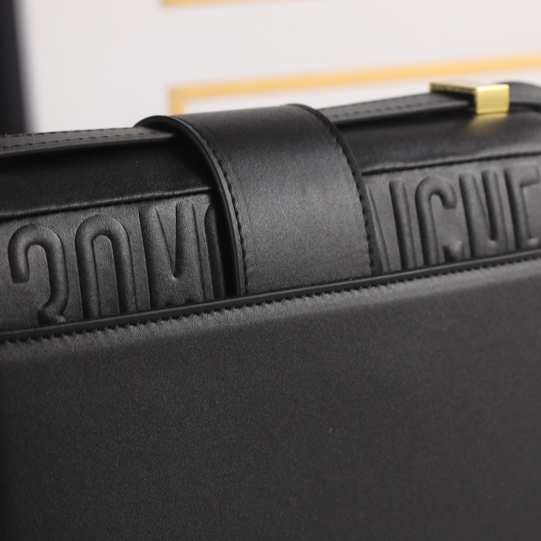 D Inspired 30 Montaigne Leather Shoulder Bag - Gorchic - $129.99