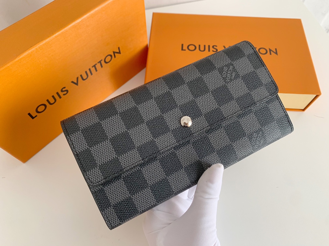 Designer Monogram Portefeuille Sarah Long Wallet - Gorchic - $58.99