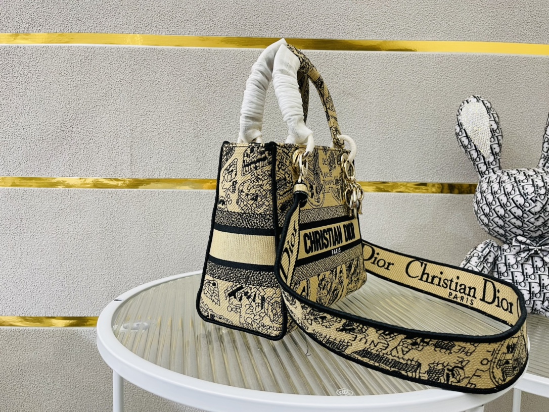 [TOP] D Inspired Medium Lady D Inspired Bag - Gorchic - $213.99