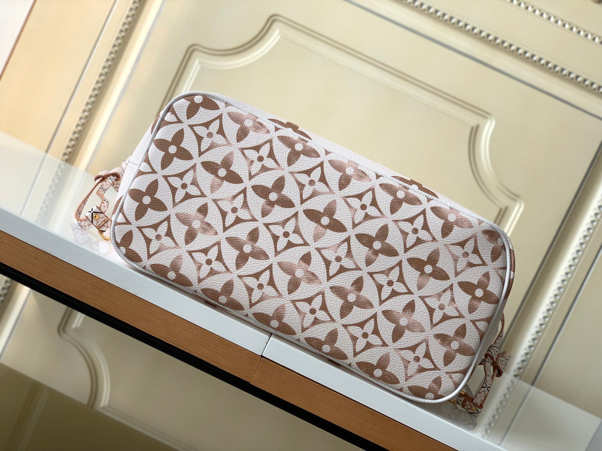 Designer Monogram Neverfull MM Shopping Bag - Pink and White Bag - Gorchic - $124.99