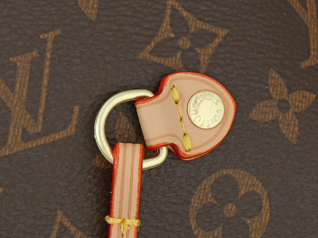 Designer Monogram Neverfull Bandoulière Inside Out MM Size Blue Bag - Gorchic - $139.99