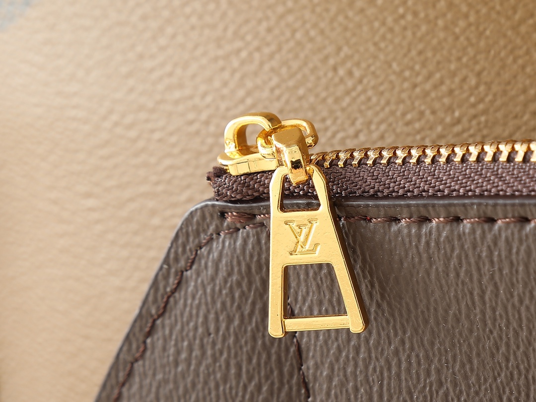 Designer Monogram OnTheGo Voyage Tote Bag - Gorchic - $143.99