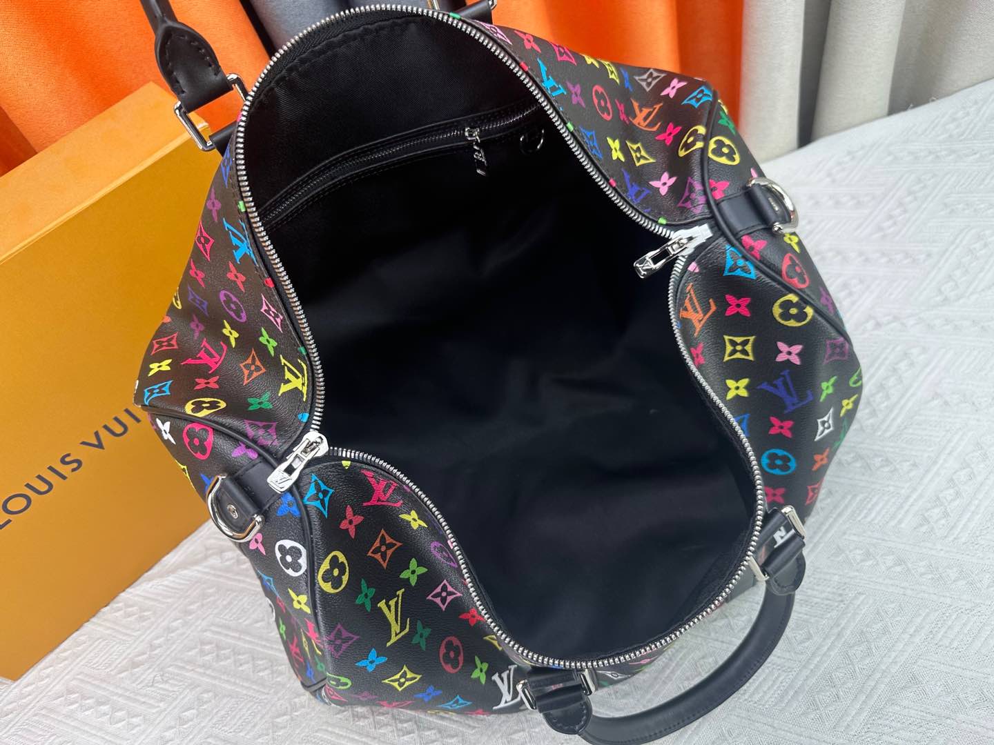 Designer Monogram x Murakami  x TM Keepall Bandoulière 50 Bag - Gorchic - $160.99