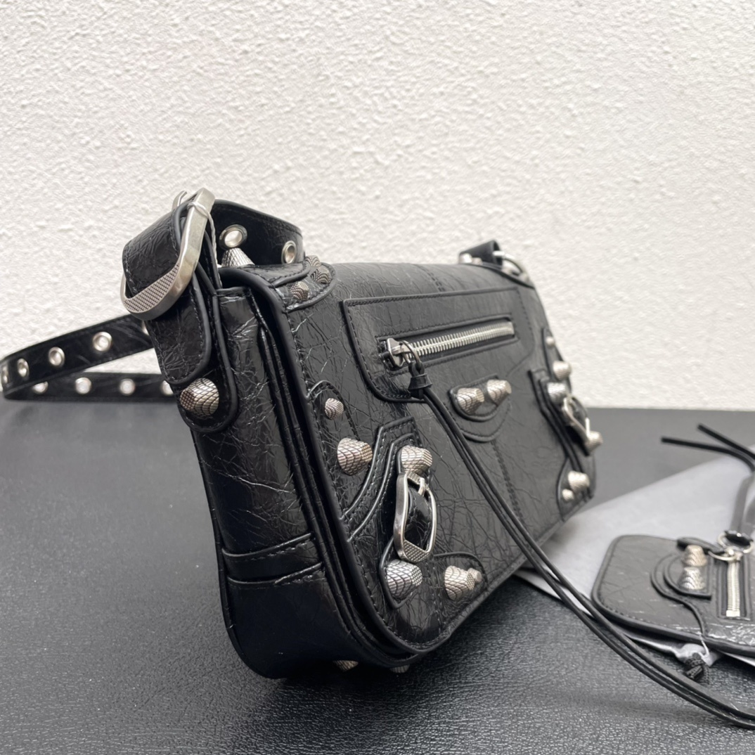 Hourglass iconic Le Cagole XS Leather Duffle Black Bag - Gorchic - $183.99