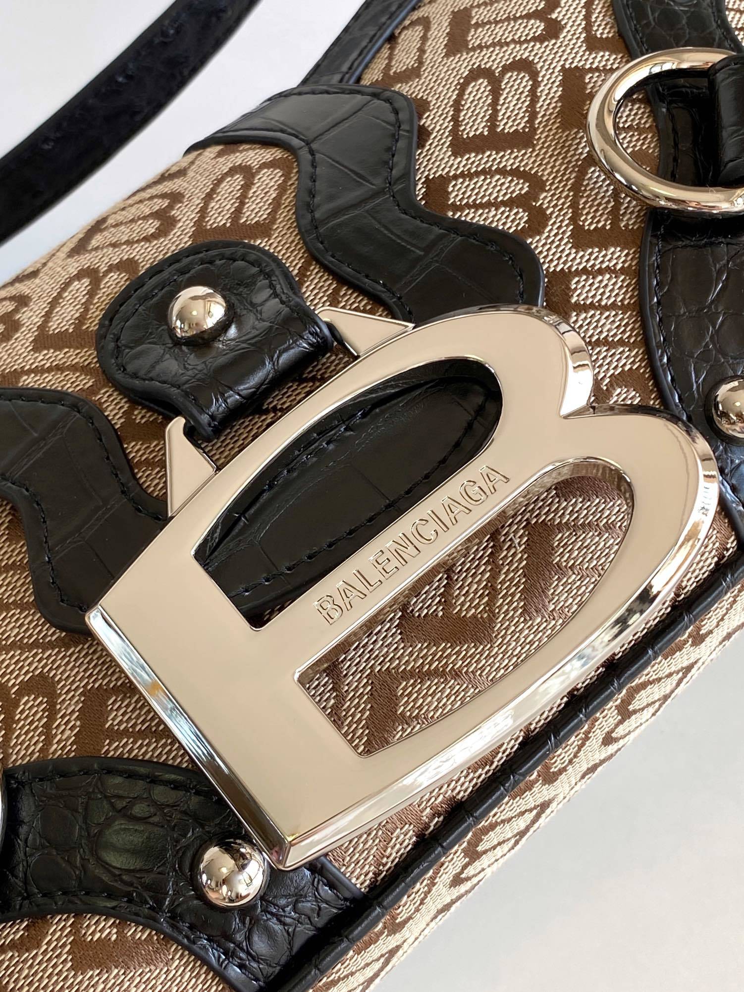 Hourglass iconic Essex small shoulder bag Brown Jacquard - Bag - Gorchic - $149.99