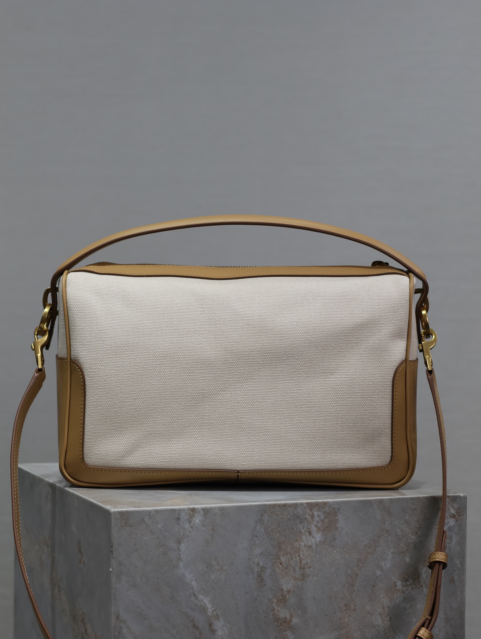 Lady Designer Camera Supple Bag-White Bag - Gorchic - $141.99