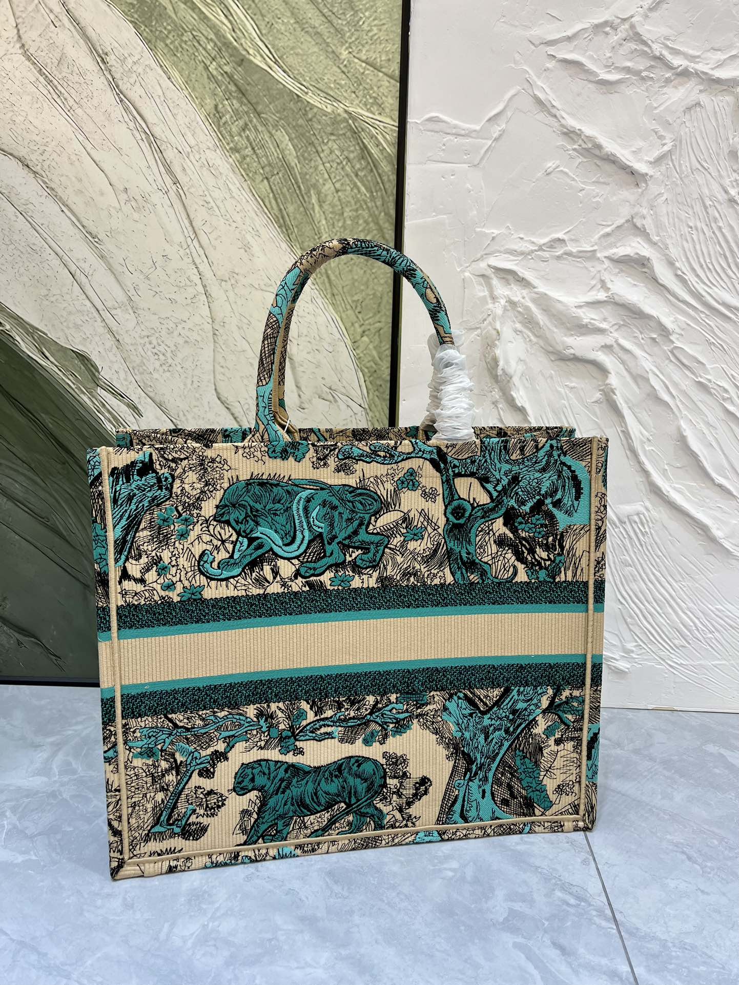 D Inspired Book Tote - Large - Bag - Gorchic - $176.99