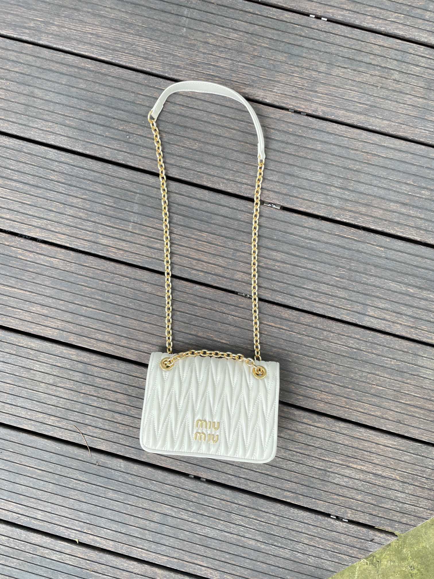 MU Matelassé nappa leather mini bag White - Bag - Gorchic - $117.99