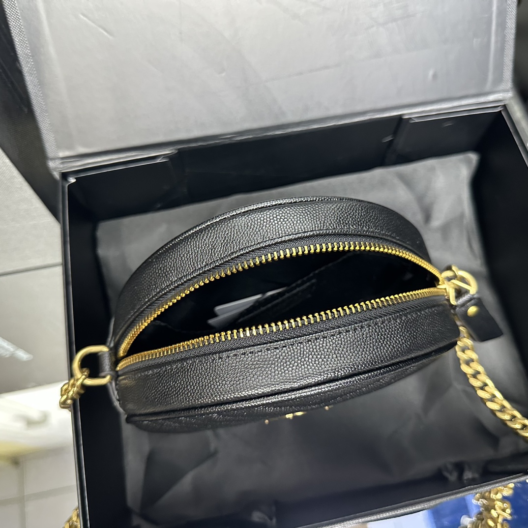 Lady Designer Grain De Poudre Matelasse Chevron Quilted Round Vinyle Camera Bag Deep Marine-Gold hardware - Bag - Gorchic - $131.99