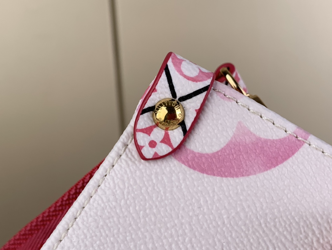 Designer Monogram Canvas Onthego Bag - Gorchic - $114.99