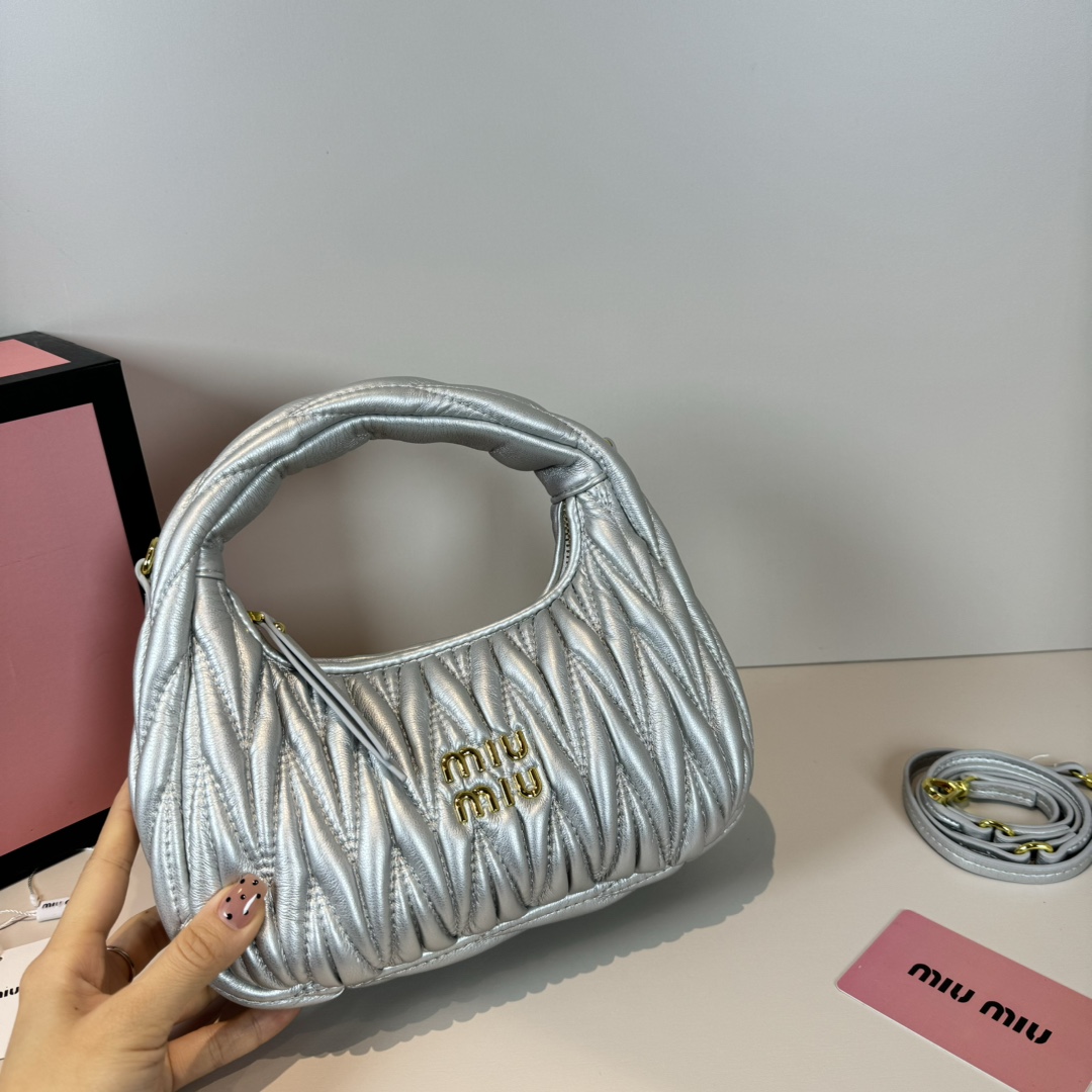 MU Wander matelassé nappa leather hobo bag handbag - Bag - Gorchic - $114.99