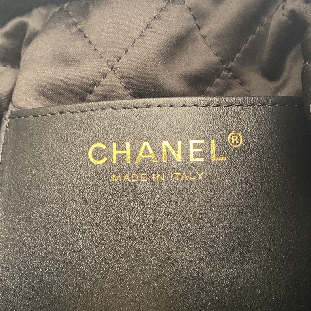 CC Inspired 22 MINI HANDBAG Shiny Calfskin & Gold-Tone Metal Black - Bag - Gorchic - $132.99