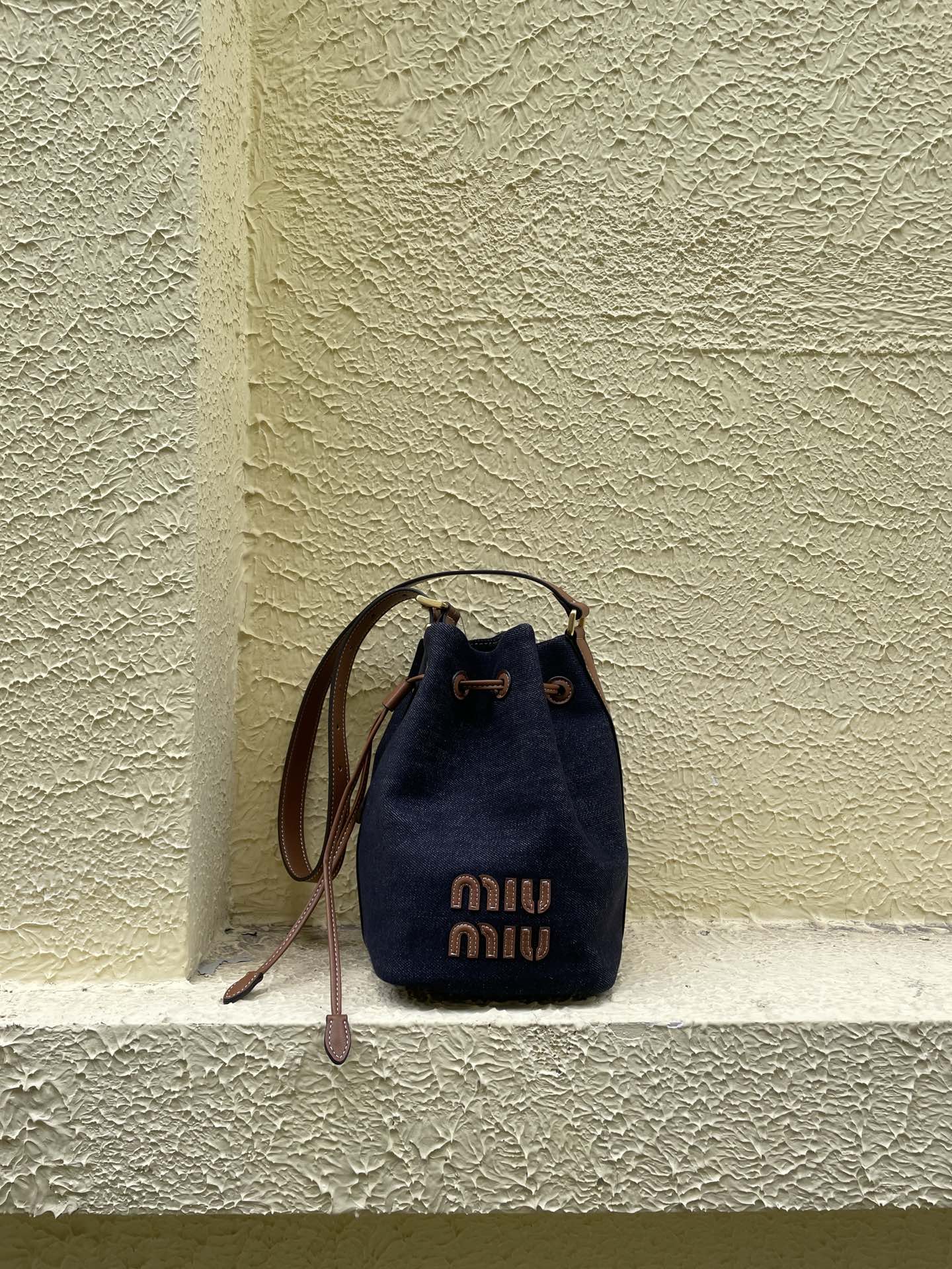 MU Leather bucket bag-Black - Bag - Gorchic - $119.99