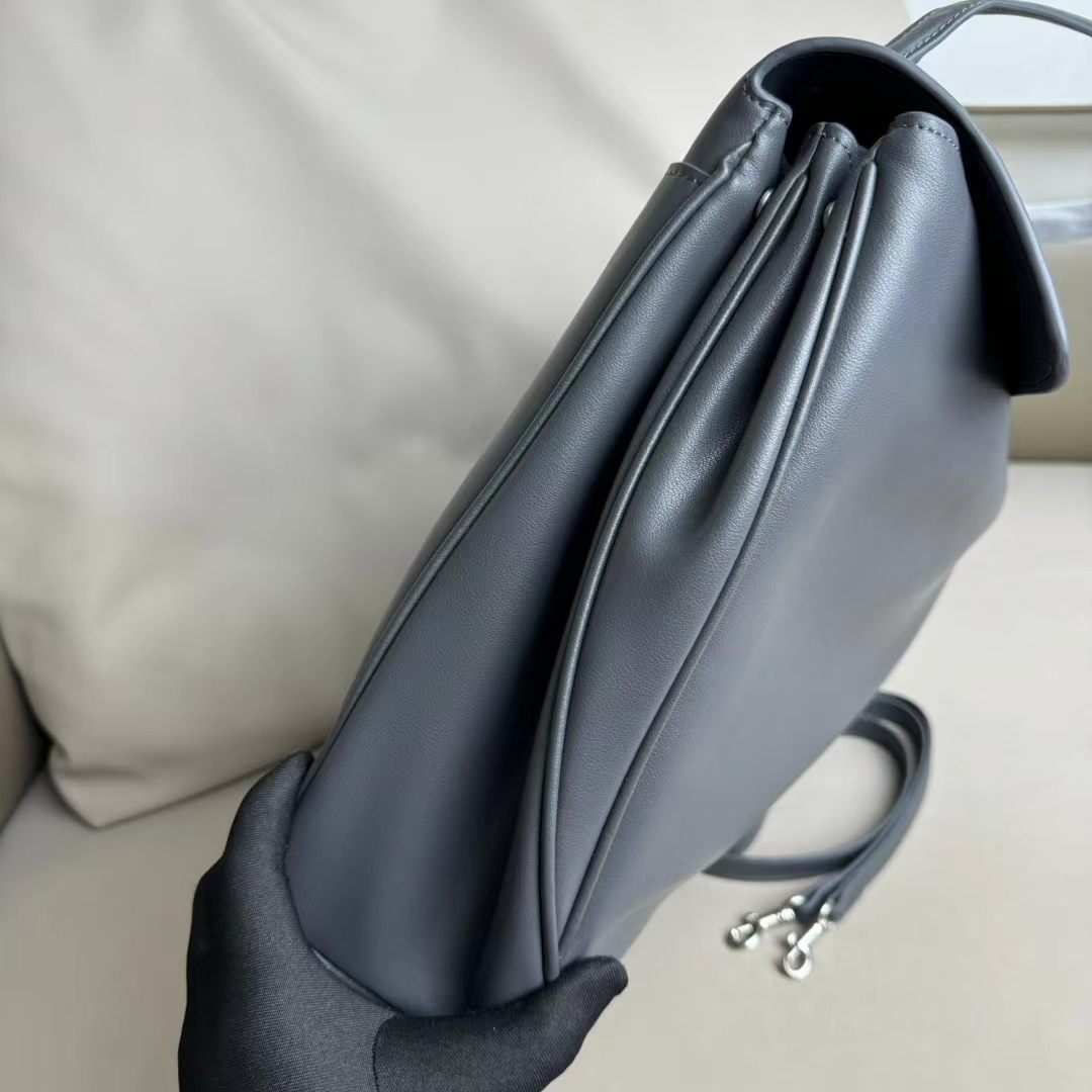 Hourglass iconic Rodeo leather shoulder bag in Grey and aged-sliver hardware Multiple Size - Bag - Gorchic - $169.99