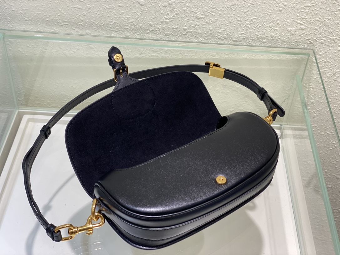 D Inspired Bobby East-West Bag Leather Bag - Gorchic - $134.99