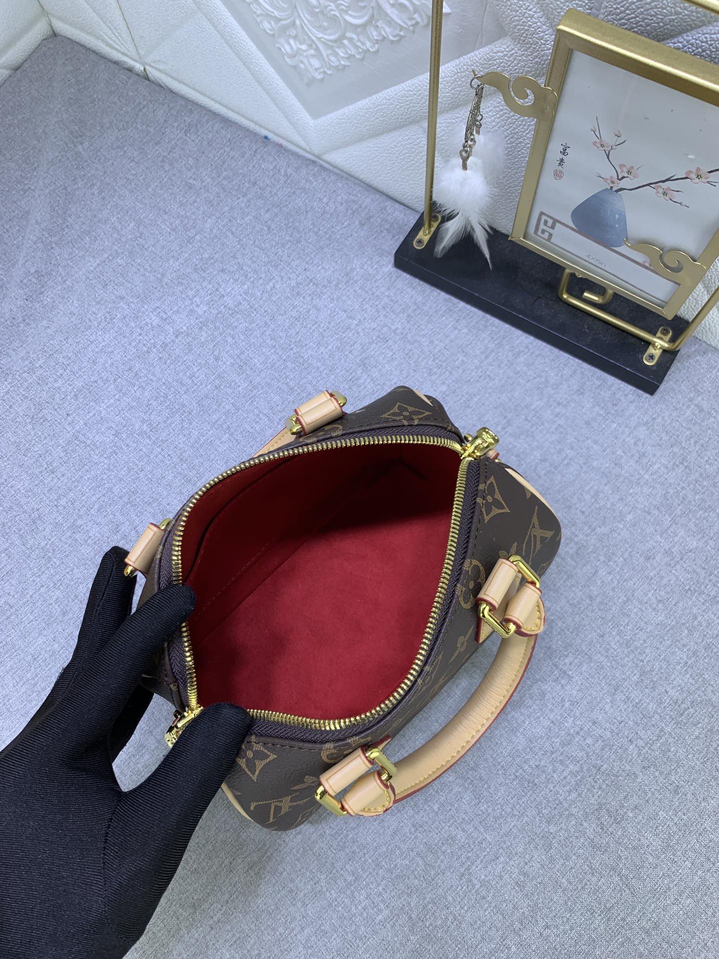 Designer Monogram Speedy Bandoulière 20 - Bag - Gorchic - $117.99