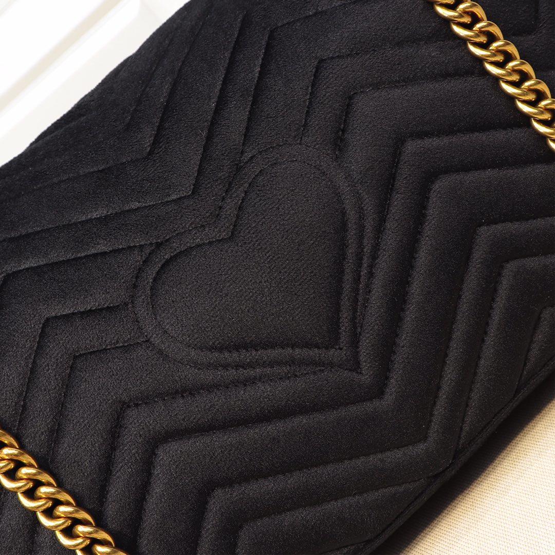 Double-G GG Marmont Shoulder Bag - Gorchic - $130.99