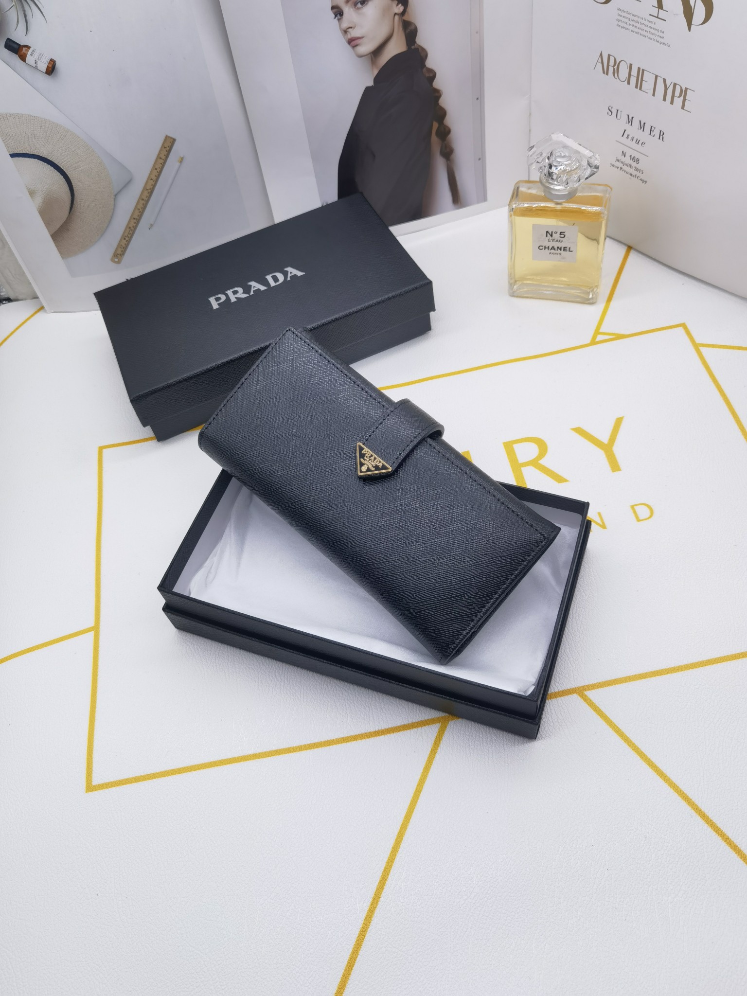 Saffiano texture Saffiano Leather Long Wallet- Black Wallet - Gorchic - $65.99