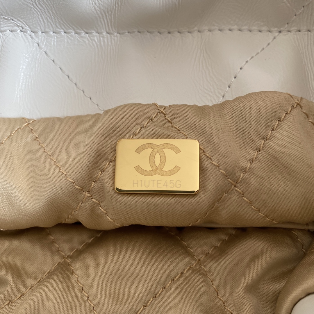 CC Inspired 22 MINI HANDBAG Calfskin & Sier Metal White - Bag - Gorchic - $161.99