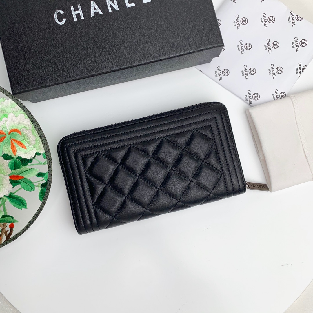 CC Inspired Zip Around Wallet Quilted Caviar Long-Plain Sier Wallet - Gorchic - $52.99