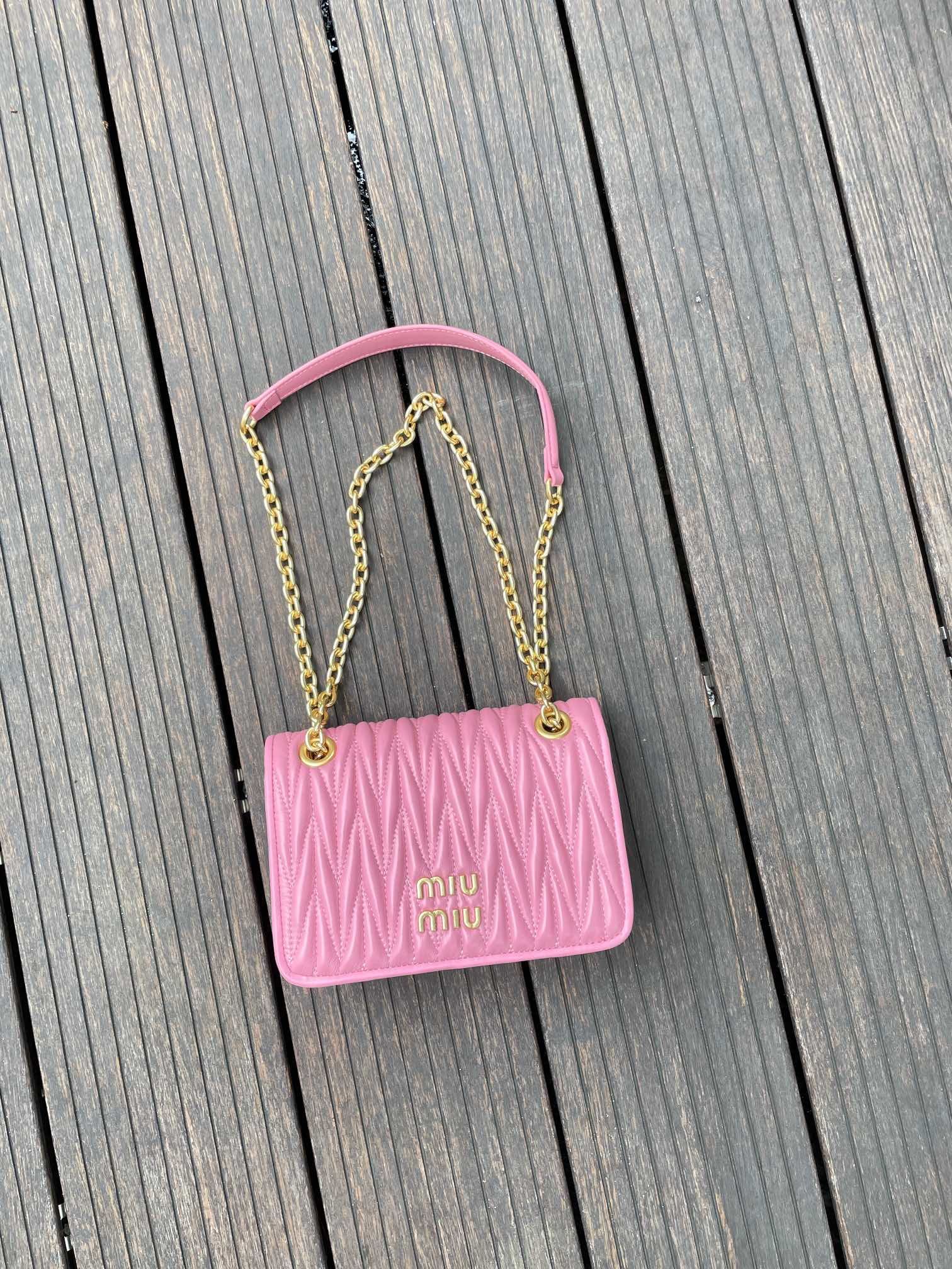 MU Matelassé nappa leather mini bag Rose - Bag - Gorchic - $117.99