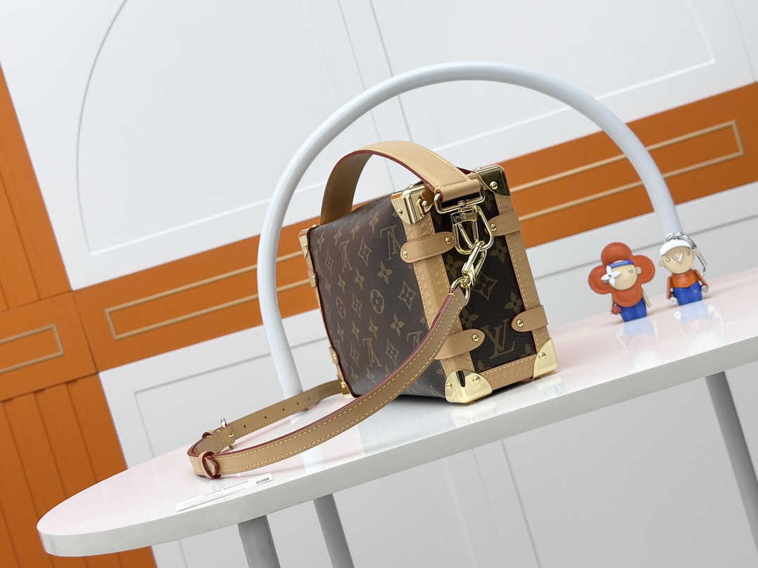 Designer Monogram Fall Winter 2024 Fashion Show Collection Side Trunk - Gorchic - $144.99