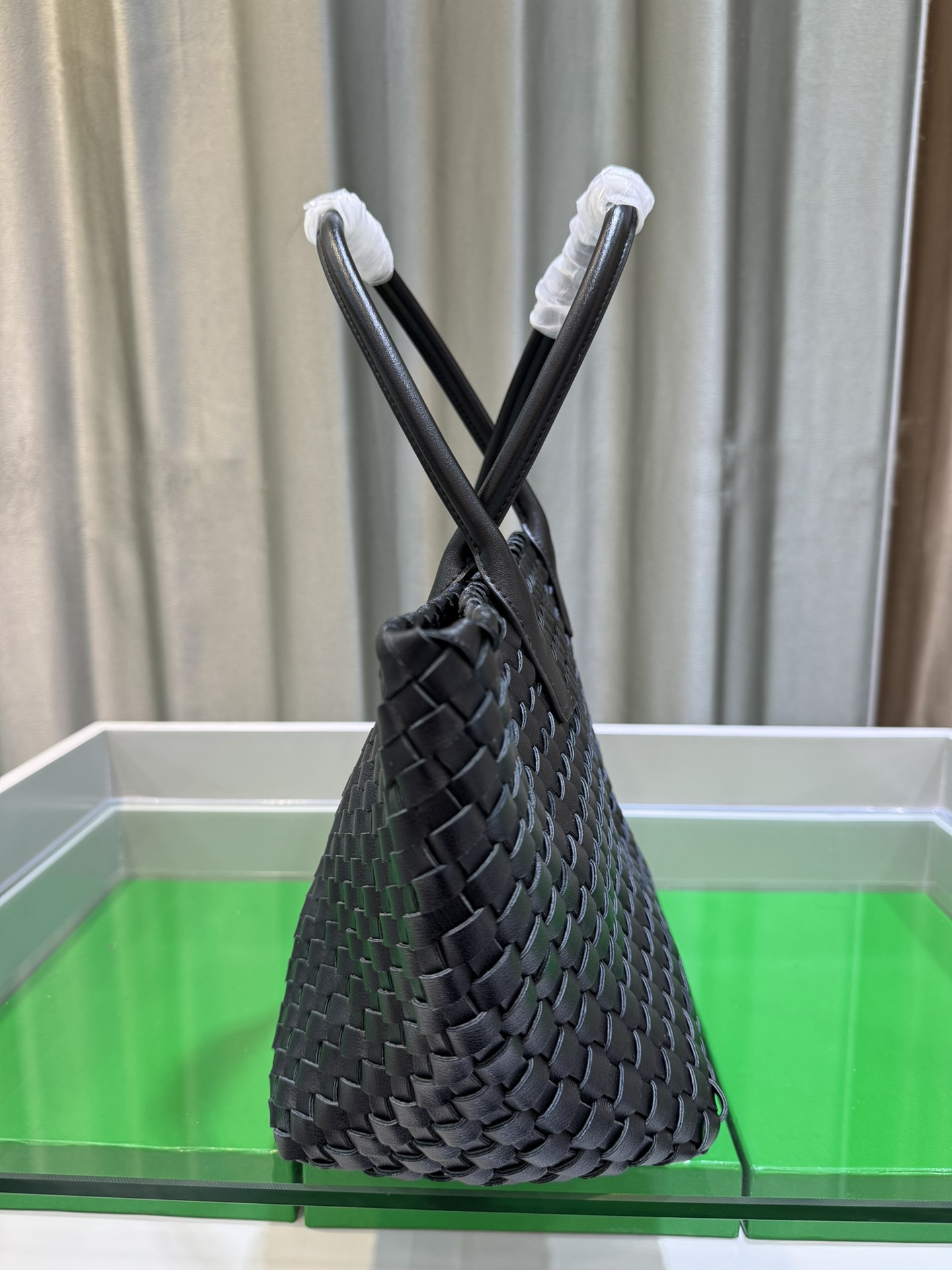 BV Medium Cabat Black - Bag - Gorchic - $186.99