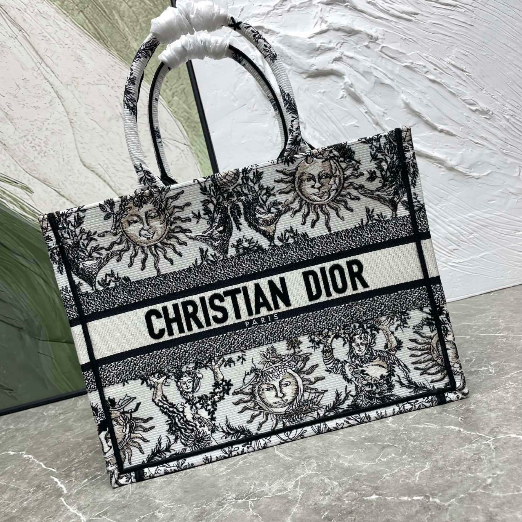 D Inspired book tote black zoo - Bag - Gorchic - $167.99