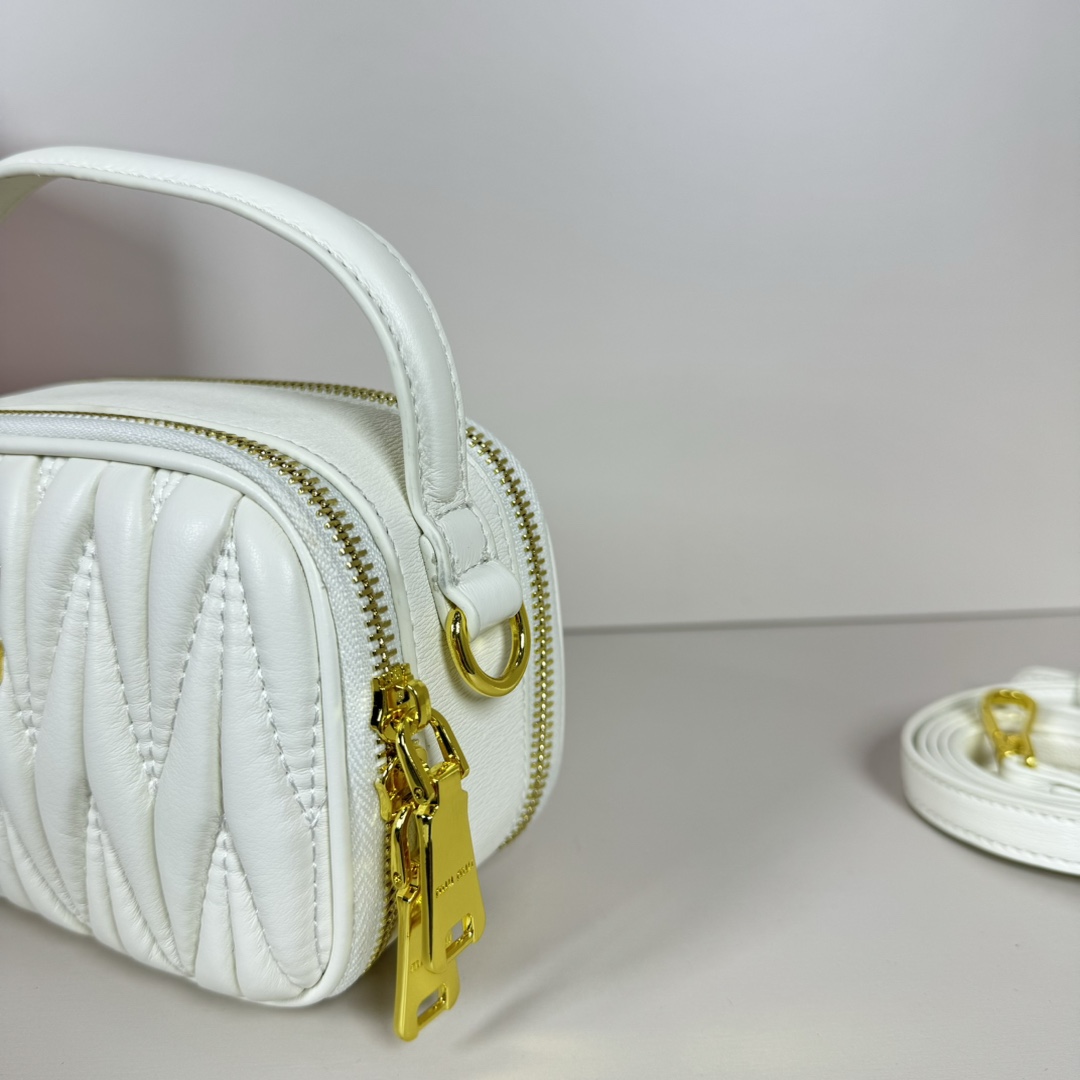 MU Logo Patch Zipped Clutch Bag - Gorchic - $100.99