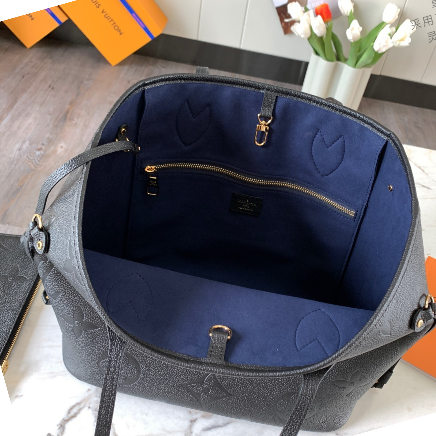 Designer Monogram Neverfull Black Embossed Medium Handbag - Gorchic - $118.99