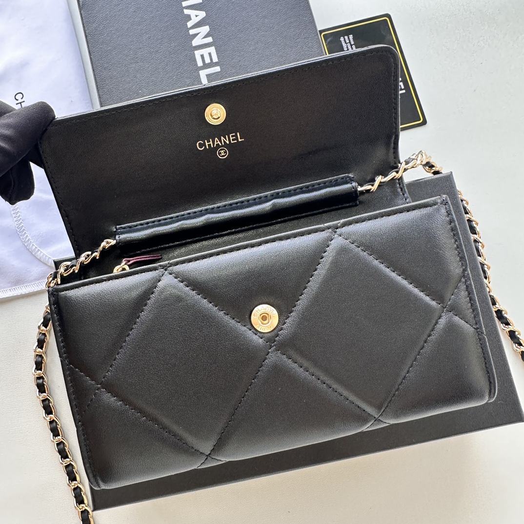 CC Inspired Chain Shoulder Crossbody Small Bag - Black Plain Bag - Gorchic - $109.99