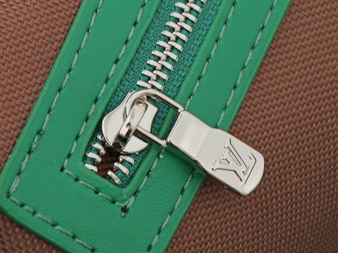 Designer Monogram Keepall Bandoulière 50 Green Distressed Leather- Bag - Gorchic - $165.99