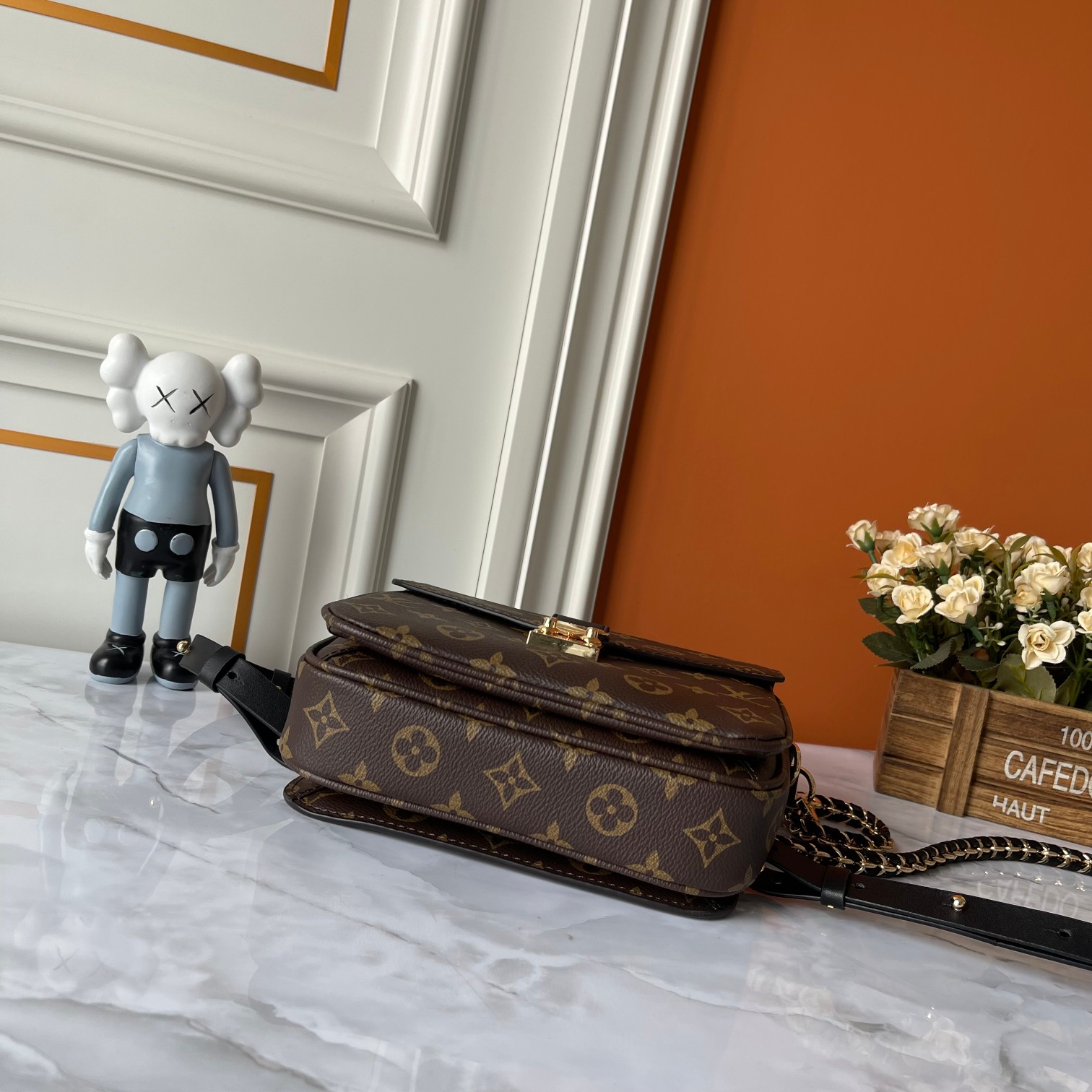 Designer Monogram Pochette Métis Handbag - Old Flower Black Bag - Gorchic - $139.99