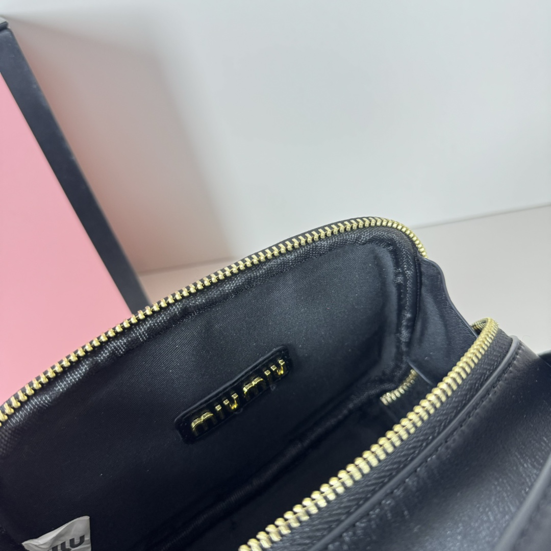 MU Logo Patch Zipped Clutch Bag - Gorchic - $100.99