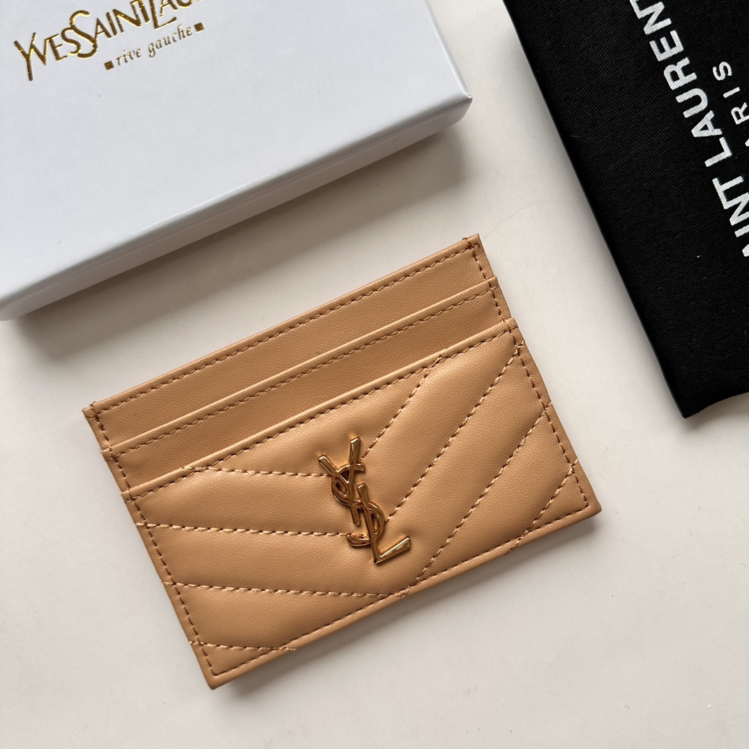 Lady Designer CASSANDRE MATELASSÉ card case in lambskin -Apricot Wallet - Gorchic - $35.99