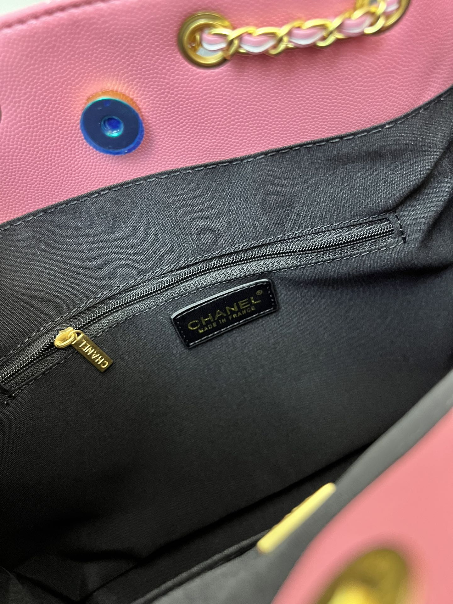 CC Inspired 25 Small Handbag Grained Calfskin & Gold-Tone Metal Light Pink - Bag - Gorchic - $152.99