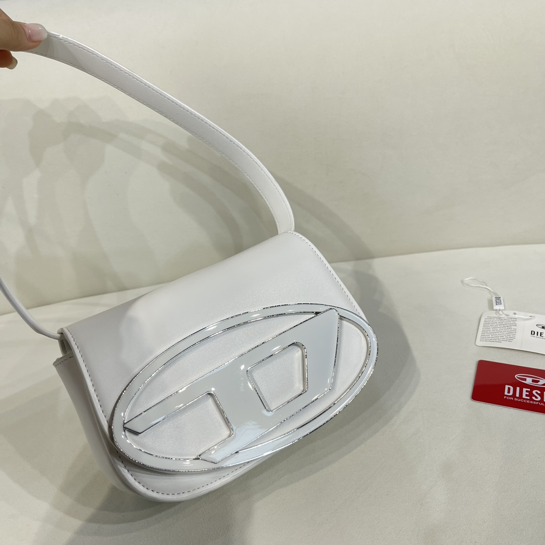 1DR Shoulder Bag - Gorchic - $98.99