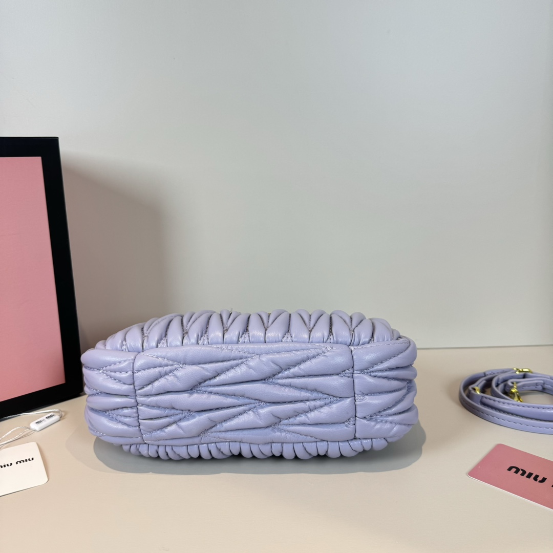 MU Wander matelassé nappa leather hobo bag handbag - Bag - Gorchic - $114.99