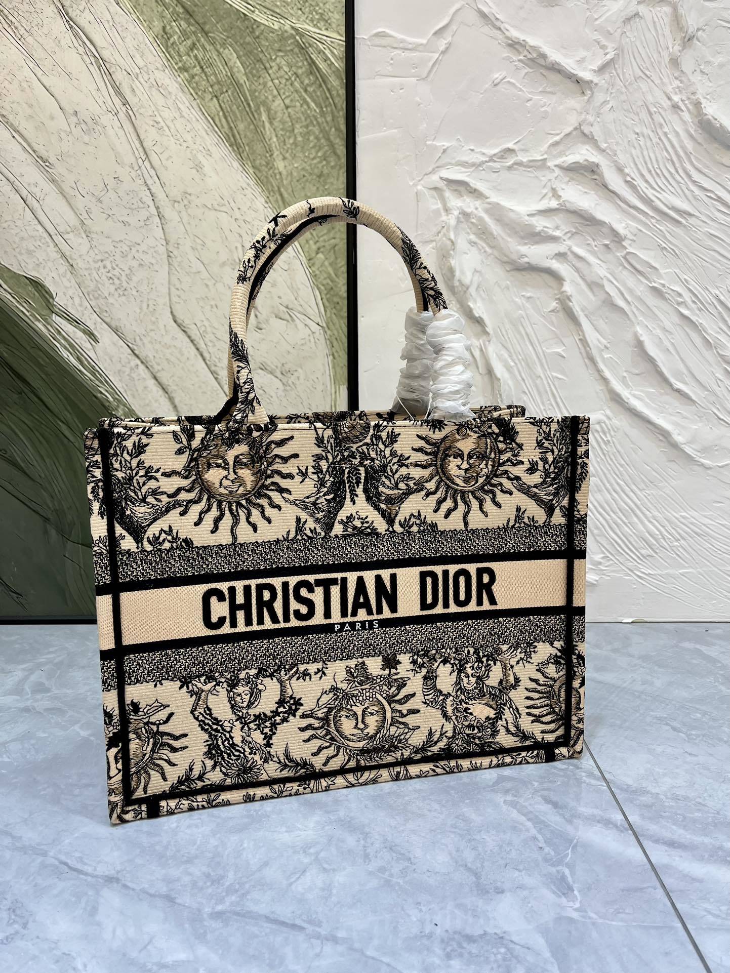 D Inspired book tote dark gold zoo - Bag - Gorchic - $167.99
