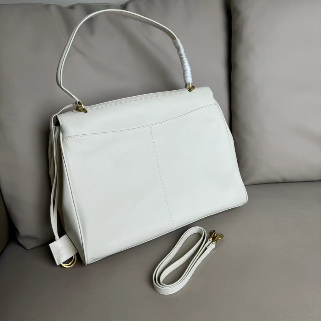 Hourglass iconic Rodeo leather shoulder bag in green and aged-golden hardware Multiple Size - Bag - Gorchic - $169.99