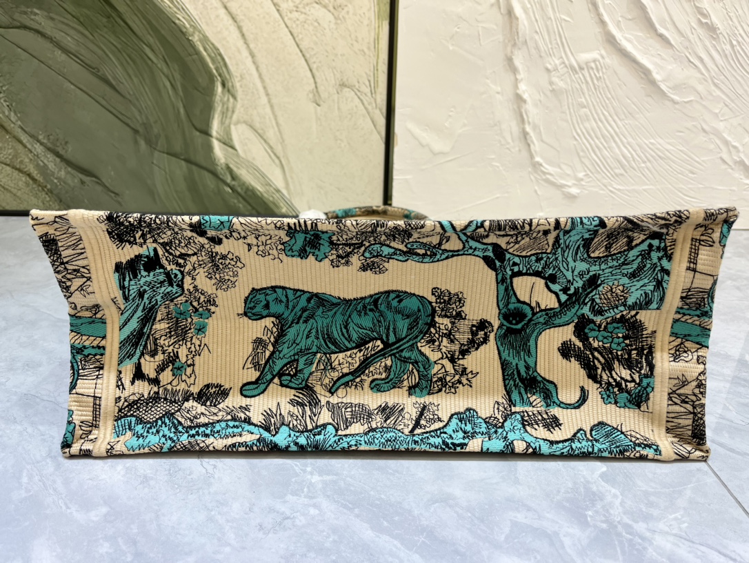 D Inspired Book Tote - Large - Bag - Gorchic - $176.99