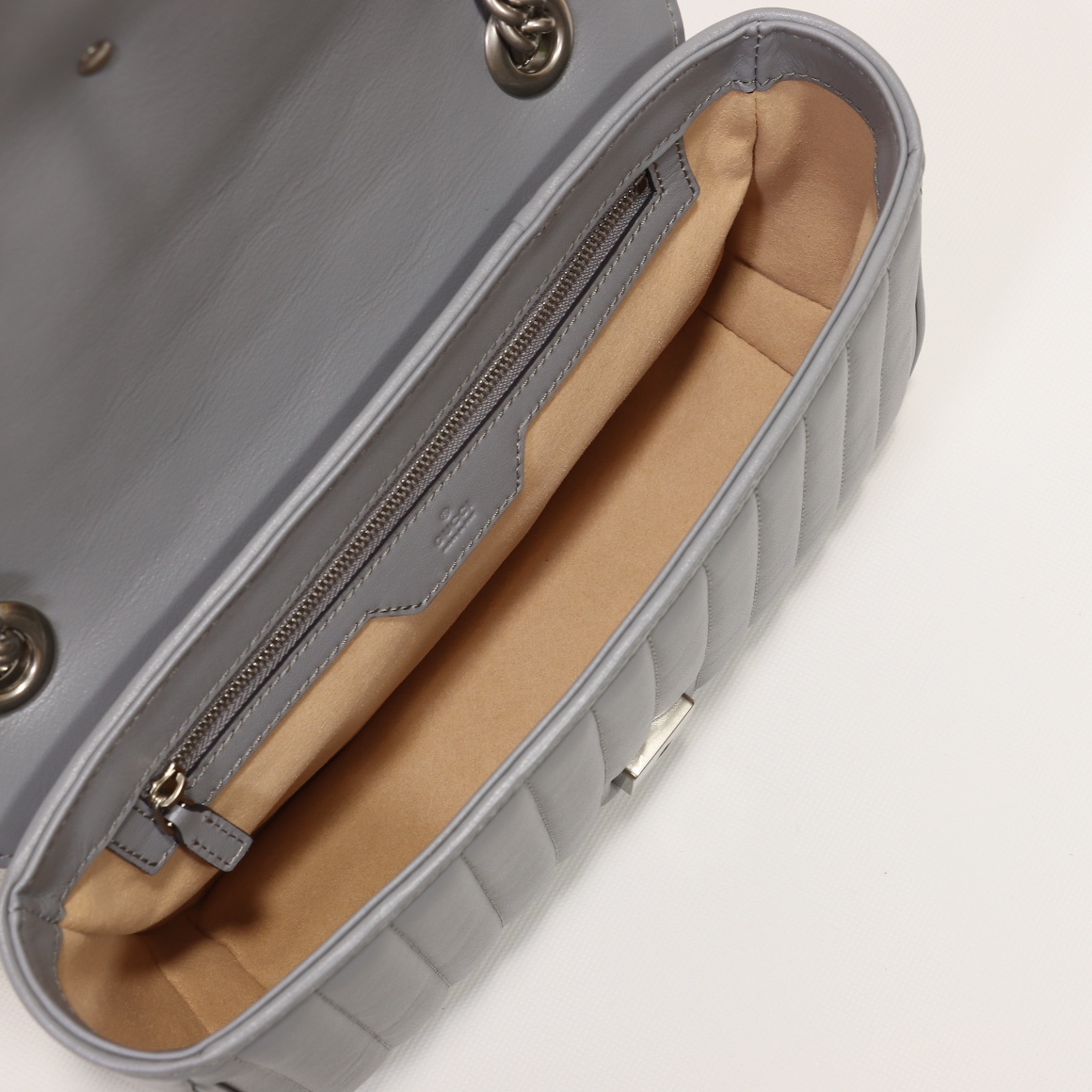 Double-G GG Marmont Shoulder Bag - Gorchic - $101.99