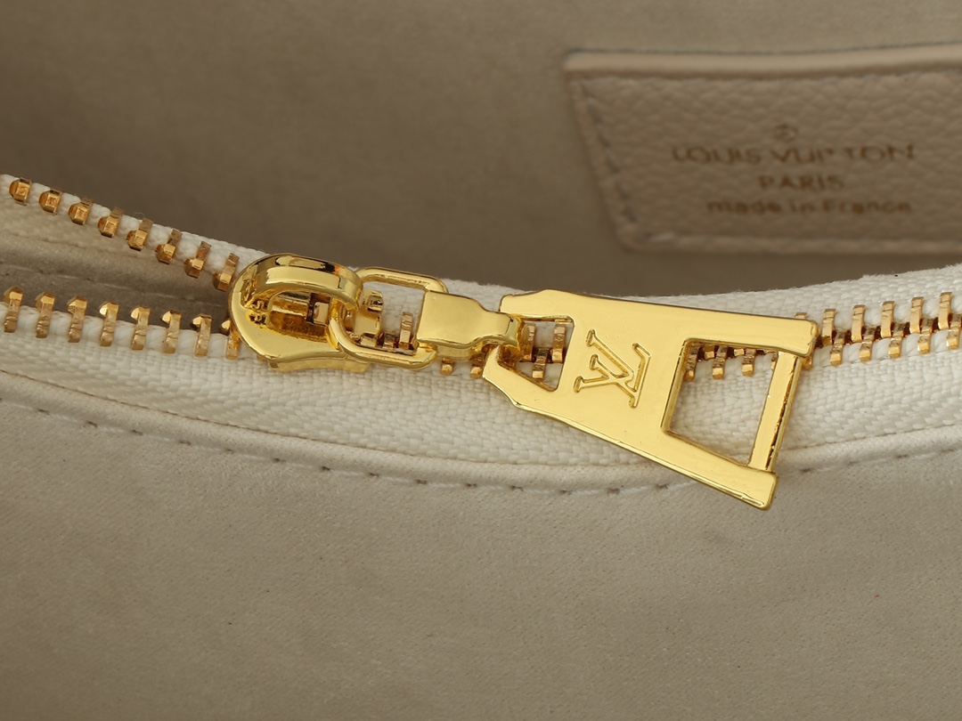 Designer Monogram Babylone Tote PM - White Bag - Gorchic - $139.99