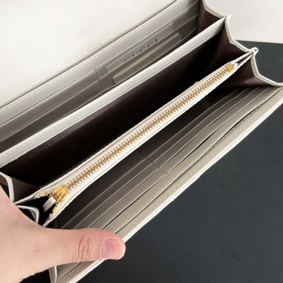 Double-G Marmont Chain Wallet - White Gold Wallet - Gorchic - $123.99