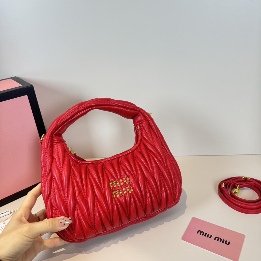 MU Wander matelassé nappa leather hobo bag handbag - Bag - Gorchic - $114.99