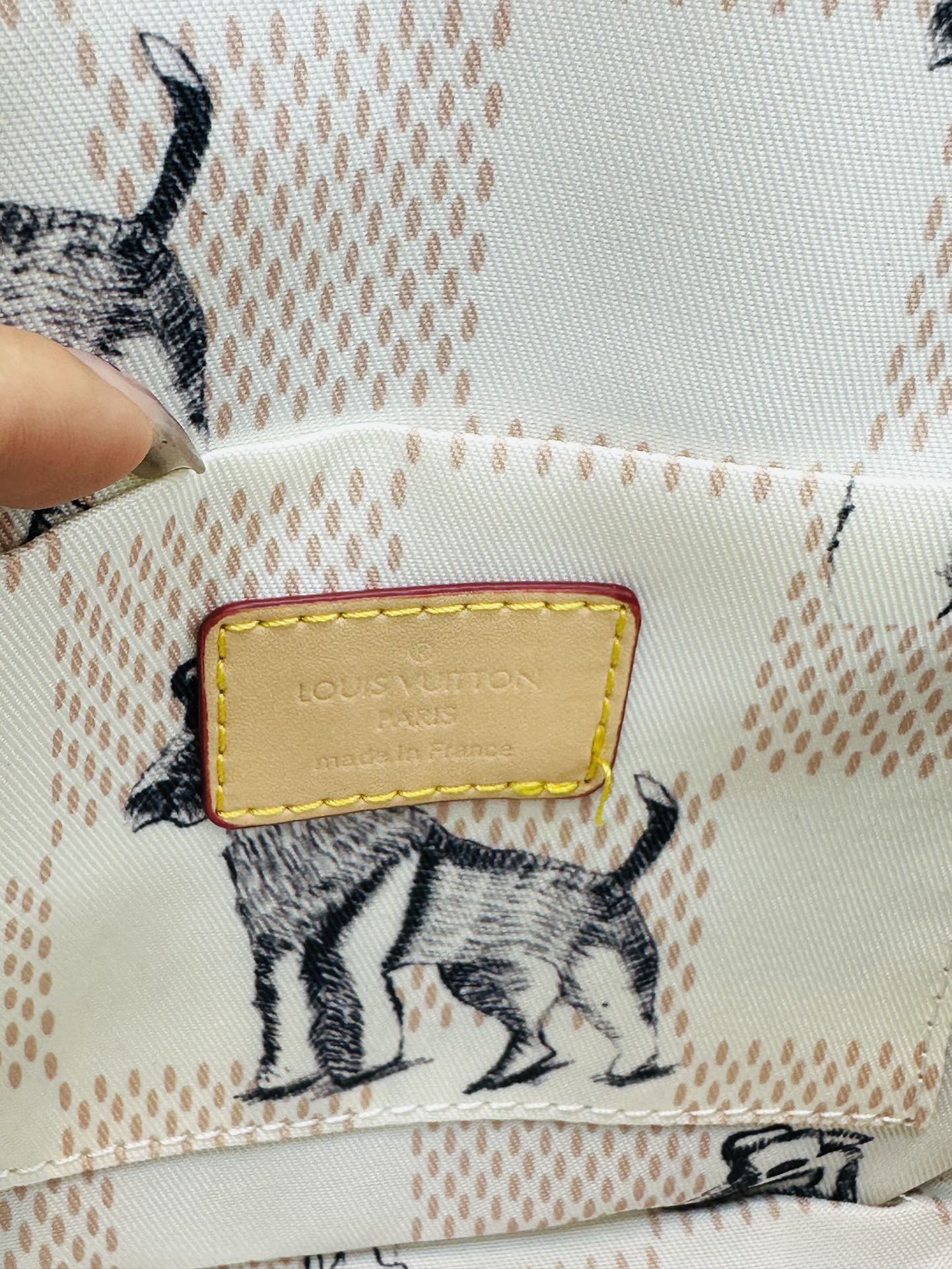 Montsourie Messenger Cross Bag - Bag - Gorchic - $131.99