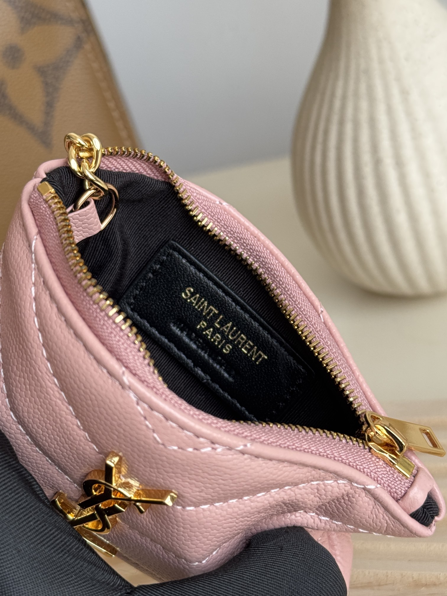 Lady Designer Ball-Patterned Cowhide Wallet -Pink Wallet - Gorchic - $55.99