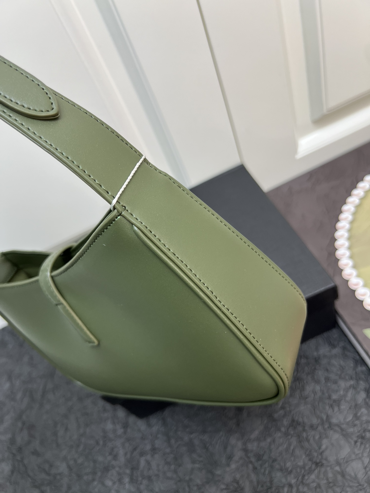 Lady Designer Fashion Le 5 à 7 hobo bag - Green Bag - Gorchic - $110.99