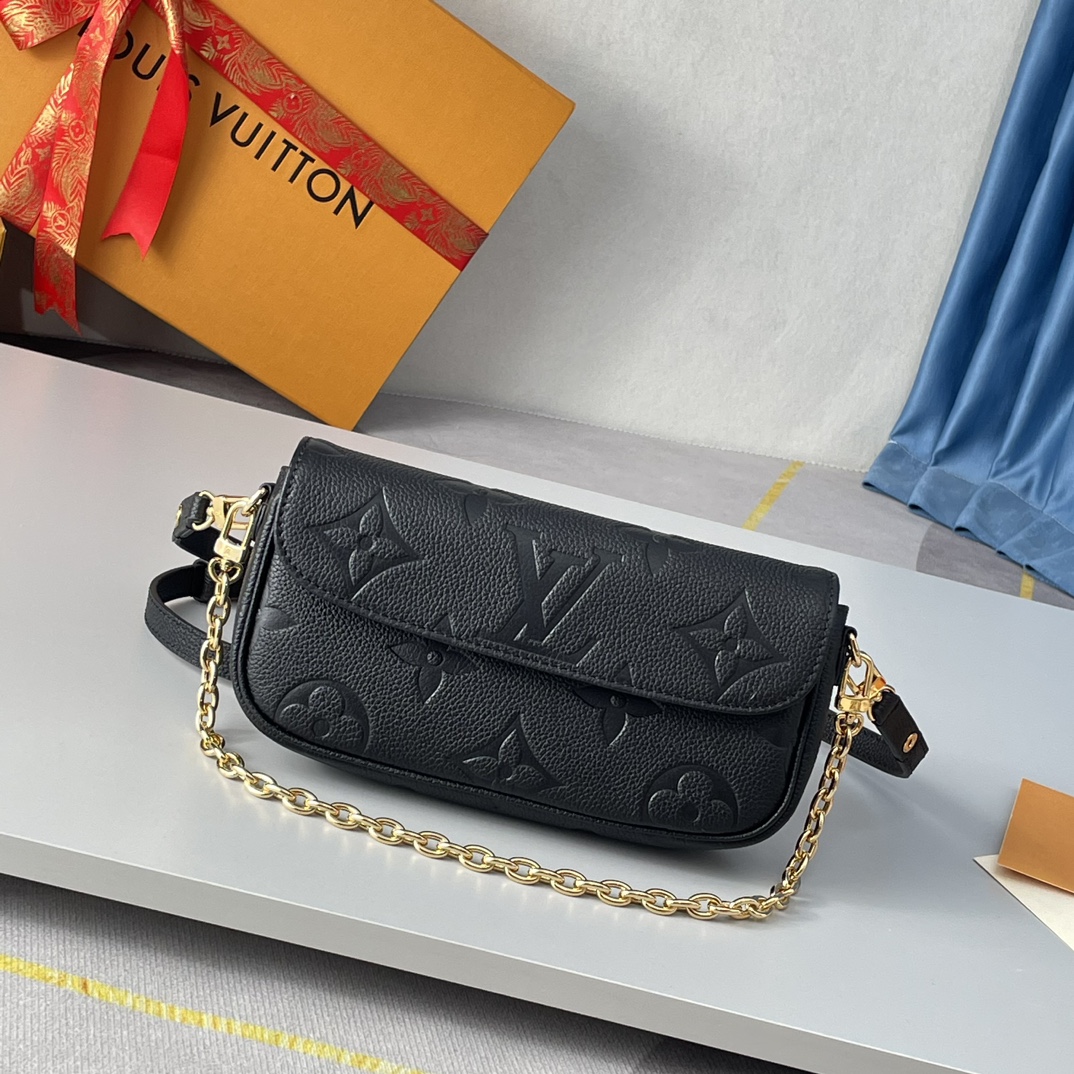 Designer Monogram Empreinte Monogram Leather Black Wallet On Chain Ivy - Bag - Gorchic - $118.99